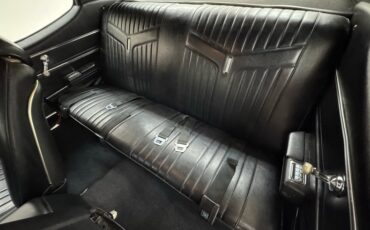 Pontiac-Gto-1969-Carousel-Red-Black-17