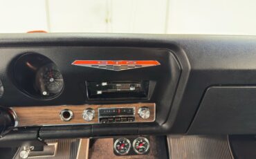 Pontiac-Gto-1969-Carousel-Red-Black-24