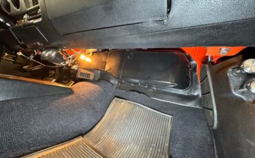 Pontiac-Gto-1969-Carousel-Red-Black-27