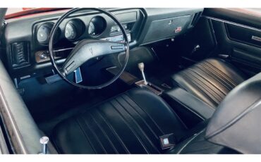 Pontiac-Gto-1969-Carousel-Red-Black-3