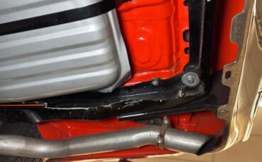 Pontiac-Gto-1969-Carousel-Red-Black-35