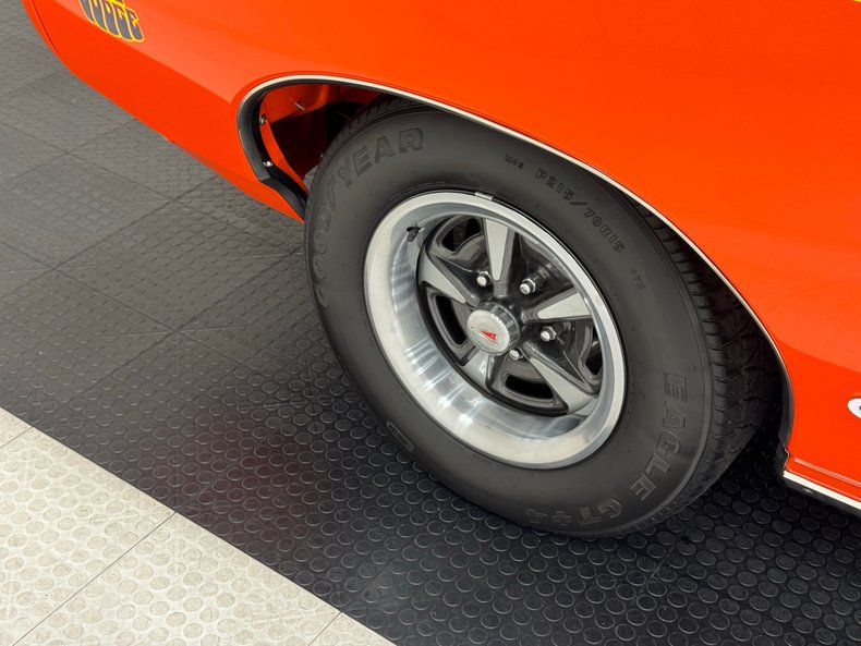 Pontiac-Gto-1969-Carousel-Red-Black-46