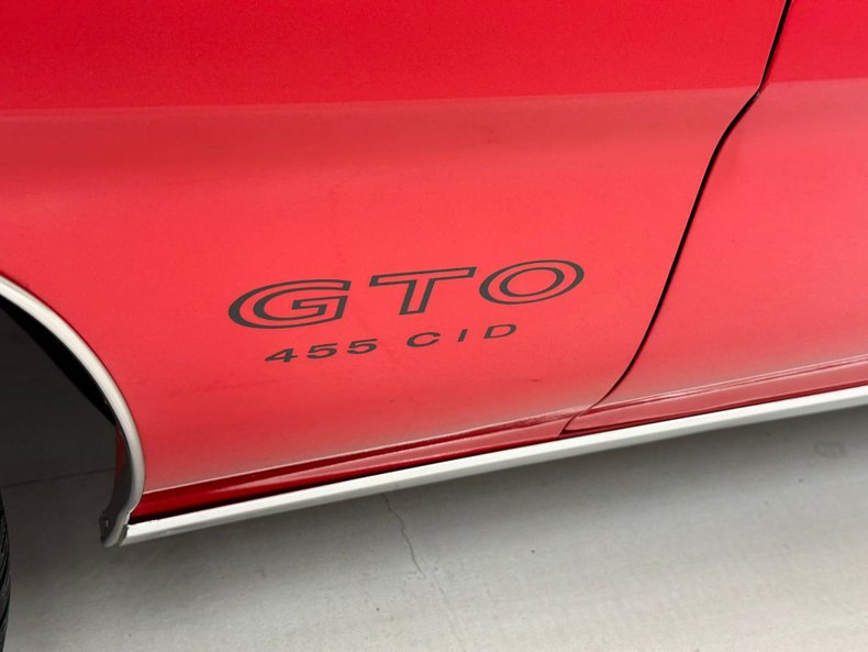 Pontiac-Gto-1970-Cardinal-Red-Black-15