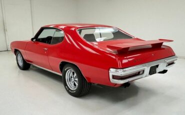 Pontiac-Gto-1970-Cardinal-Red-Black-2