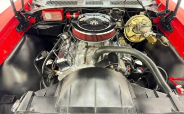 Pontiac-Gto-1970-Cardinal-Red-Black-27