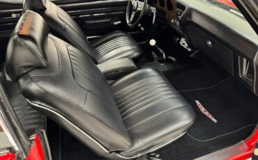 Pontiac-Gto-1970-Cardinal-Red-Black-39