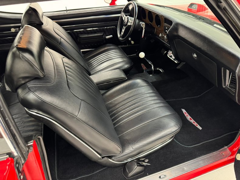 Pontiac-Gto-1970-Cardinal-Red-Black-39