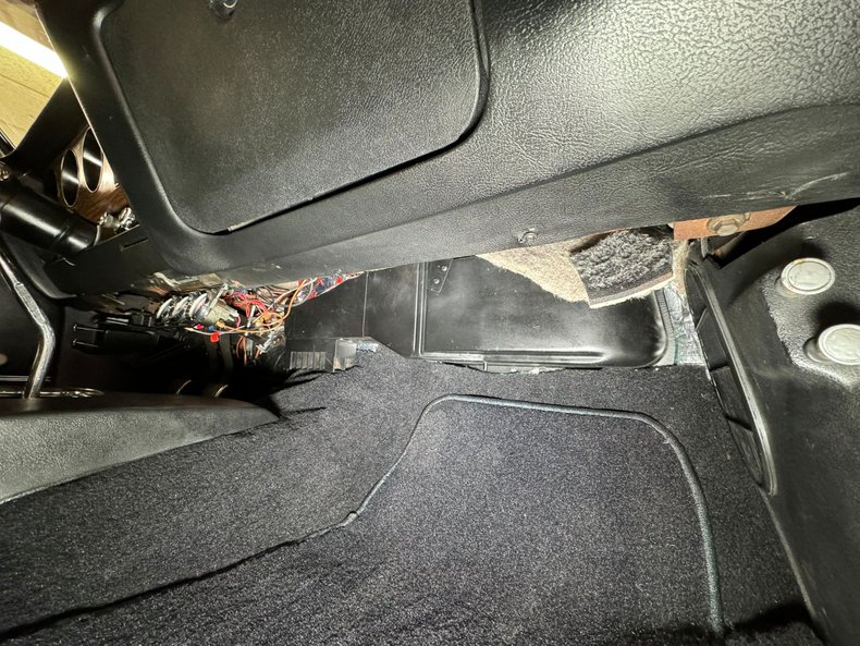 Pontiac-Gto-1970-Cardinal-Red-Black-45