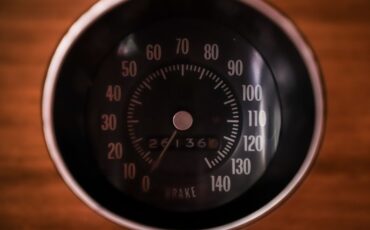 Pontiac-Gto-1970-Polar-White-Red-10