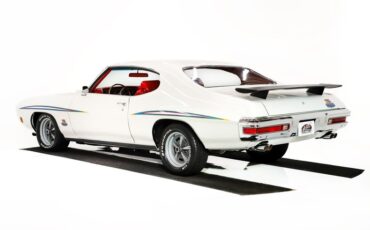 Pontiac-Gto-1970-Polar-White-Red-13