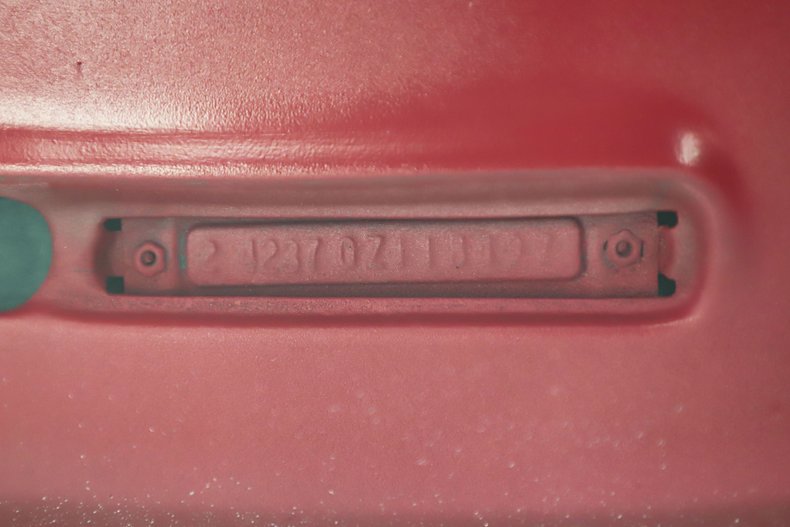 Pontiac-Gto-1970-Polar-White-Red-18