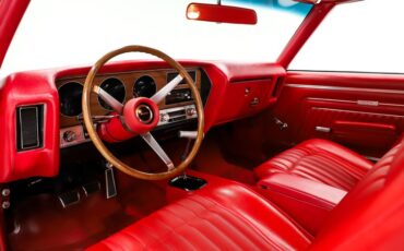 Pontiac-Gto-1970-Polar-White-Red