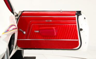 Pontiac-Gto-1970-Polar-White-Red-43