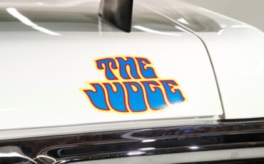 Pontiac-Gto-1970-Polar-White-Red-6