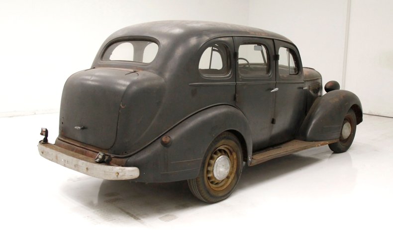 Pontiac-Other-1935-Black-Brown-1