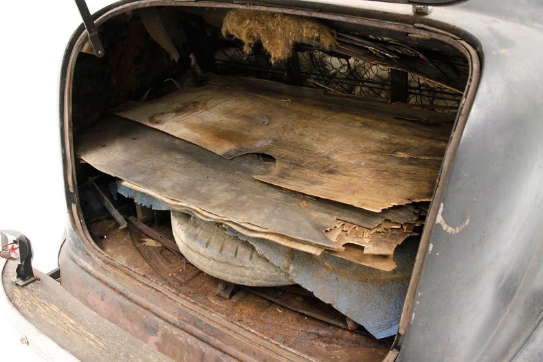 Pontiac-Other-1935-Black-Brown-33