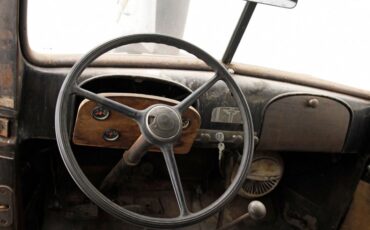 Pontiac-Other-1935-Black-Brown-38
