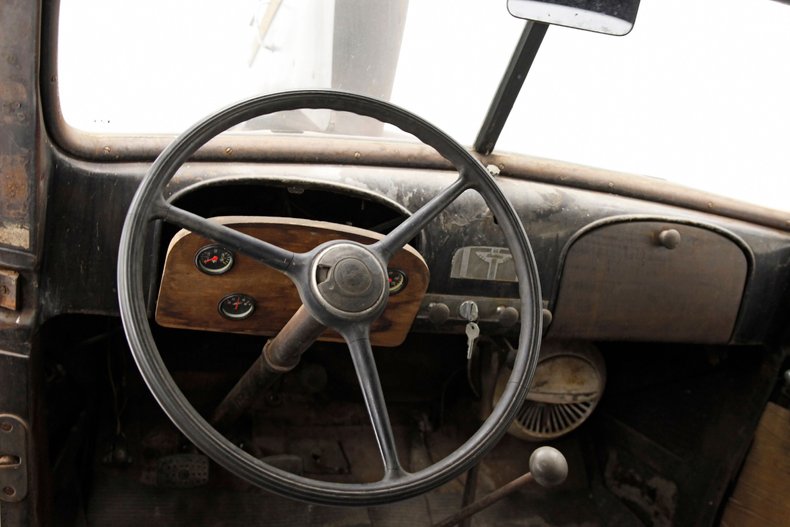 Pontiac-Other-1935-Black-Brown-38