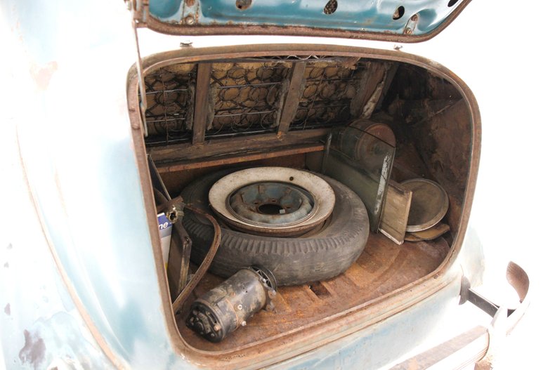 Pontiac-Other-1936-Light-Blue-Brown-19