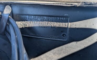 Pontiac-Tempest-1962-Black-Black-18