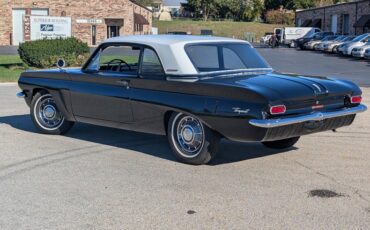 Pontiac-Tempest-1962-Black-Black-24