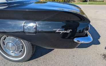 Pontiac-Tempest-1962-Black-Black-39