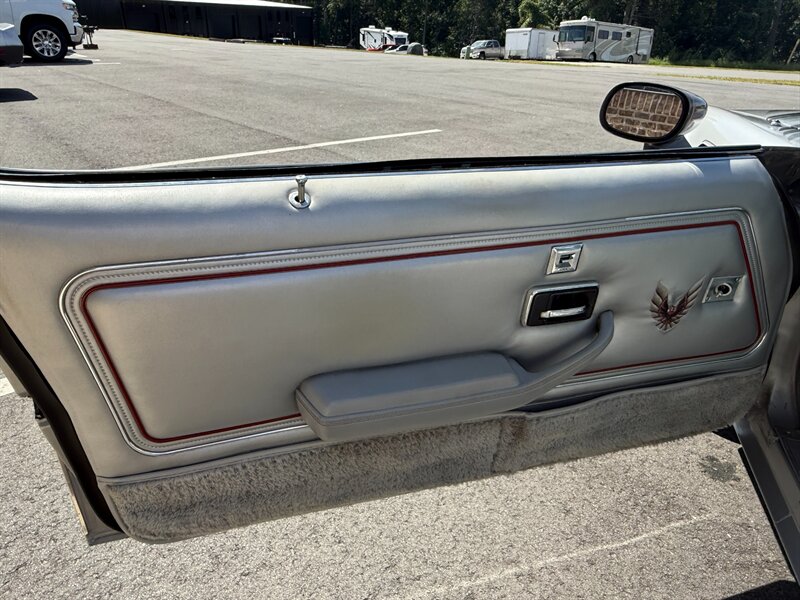 Pontiac-Trans-am-1979-Silver-18