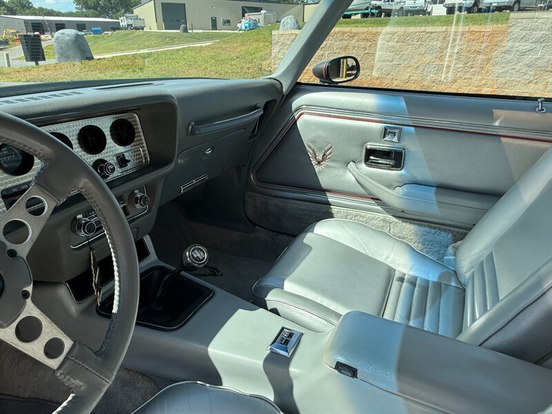 Pontiac-Trans-am-1979-Silver-21