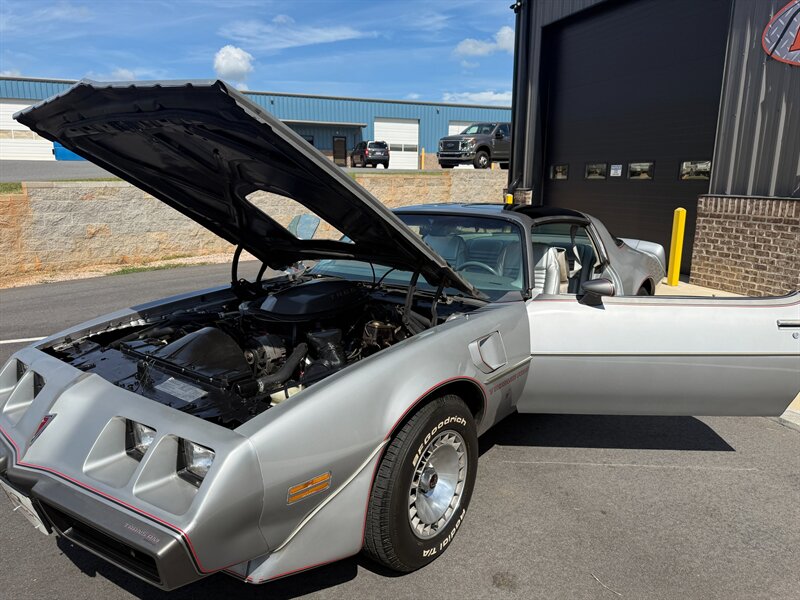 Pontiac-Trans-am-1979-Silver-43