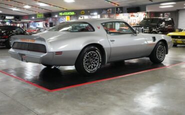 Pontiac-Trans-am-1979-Silver-Red-10