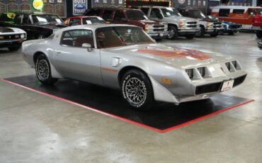 Pontiac-Trans-am-1979-Silver-Red-15