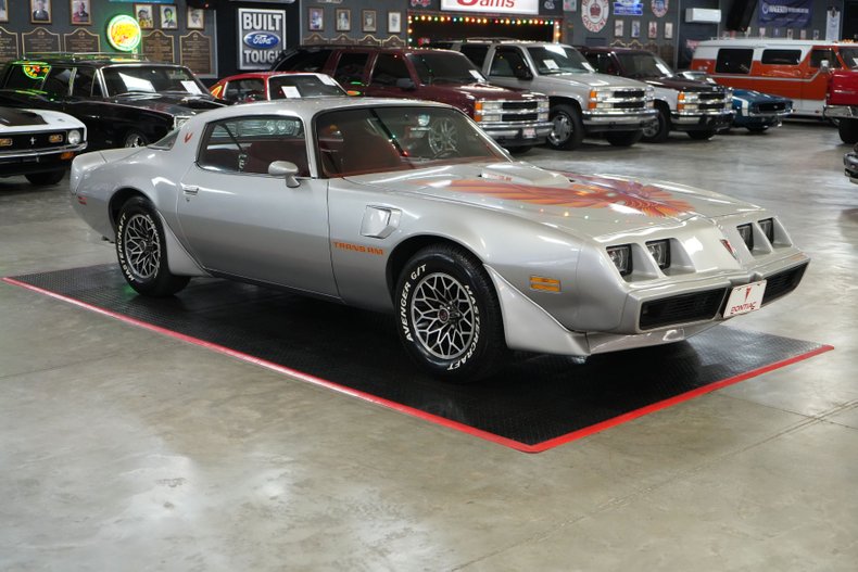 Pontiac-Trans-am-1979-Silver-Red-15