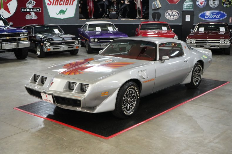Pontiac-Trans-am-1979-Silver-Red-17
