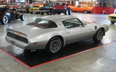 Pontiac-Trans-am-1979-Silver-Red-22