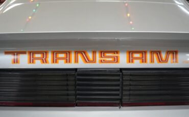 Pontiac-Trans-am-1979-Silver-Red-45