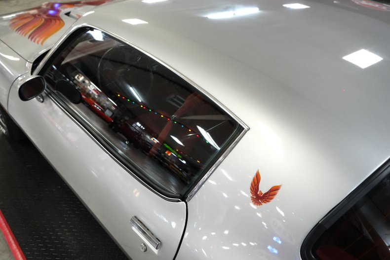 Pontiac-Trans-am-1979-Silver-Red-5