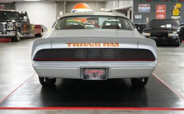 Pontiac-Trans-am-1979-Silver-Red-9
