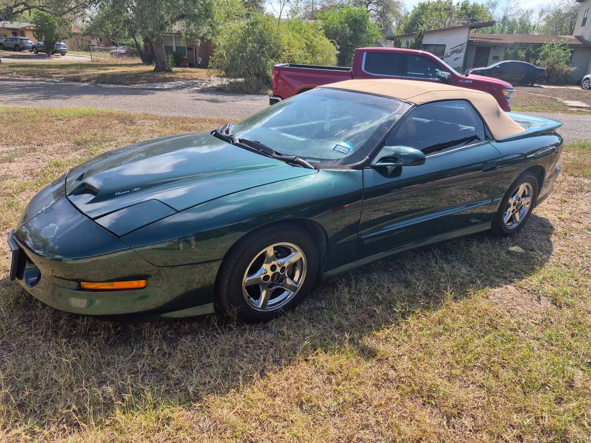 Pontiac-firebird-trans-am-1996-green-10
