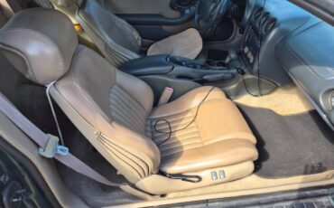 Pontiac-firebird-trans-am-1996-green