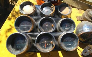 Pontiac-grand-prix-1964-3