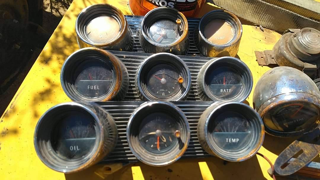 Pontiac-grand-prix-1964-3