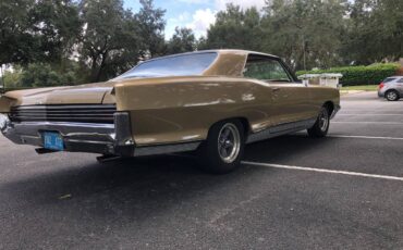 Pontiac-grand-prix-1966-18