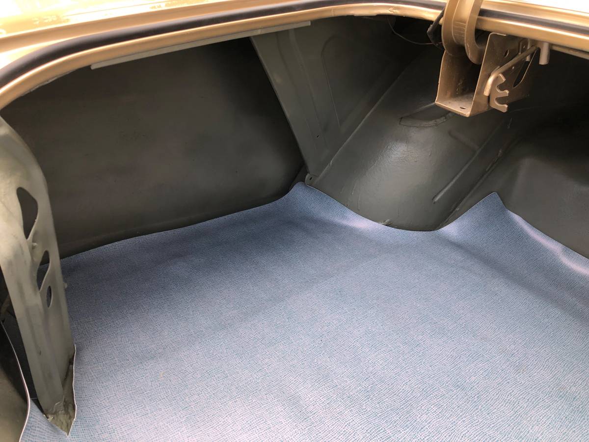 Pontiac-grand-prix-1966-7