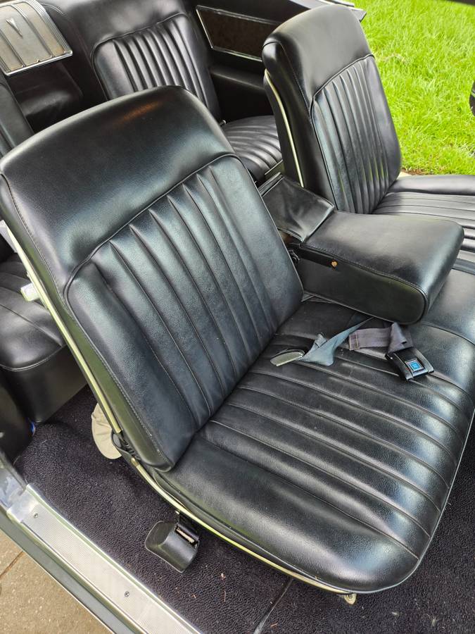 Pontiac-grand-prix-1968-grey-3