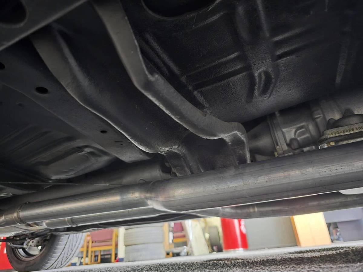 Pontiac-gto-1970-white-11