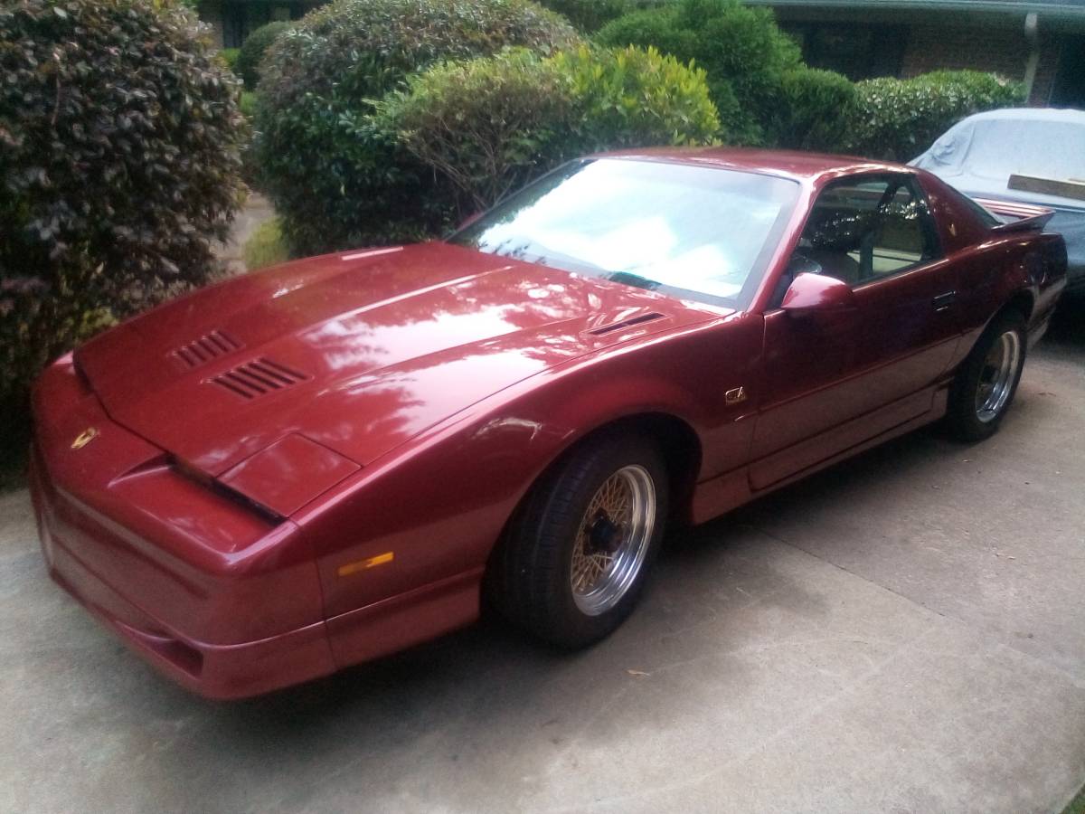 Pontiac-trans-am-1987