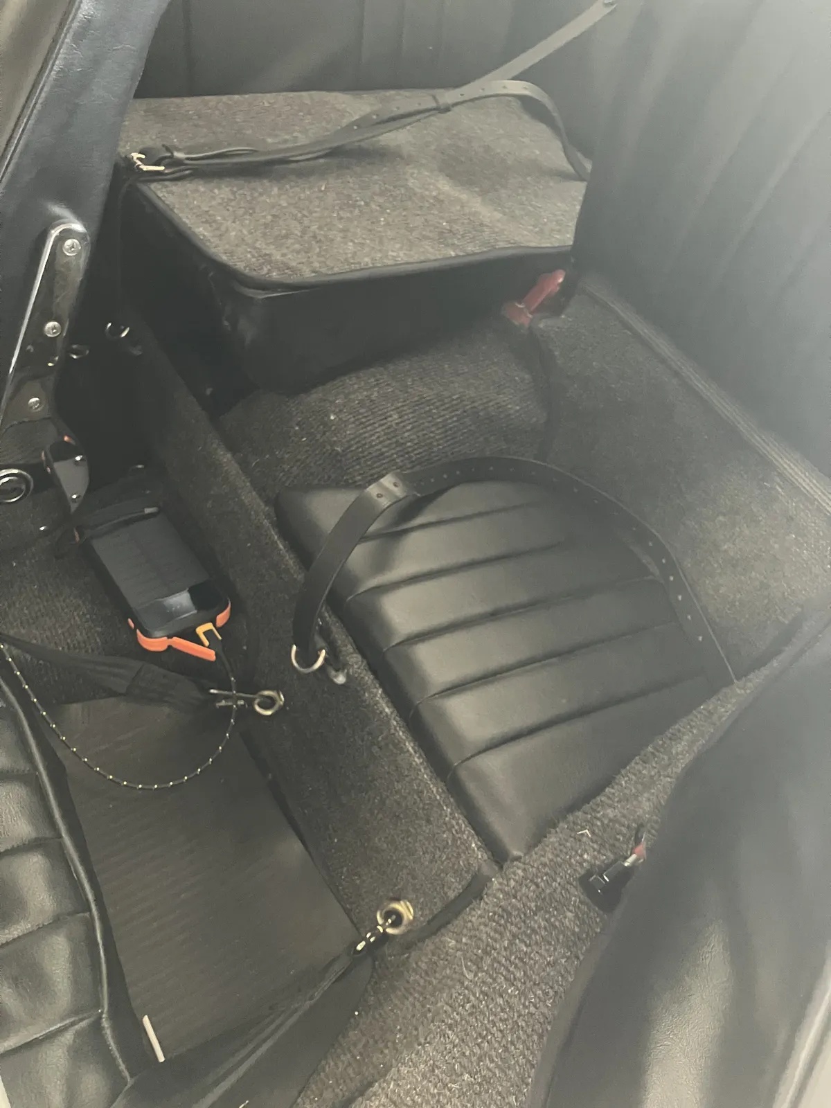 Porsche-356b-1961-Red-Black-10