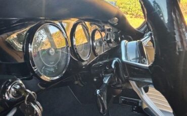 Porsche-356c-1965-Black-Black-and-Tan-16