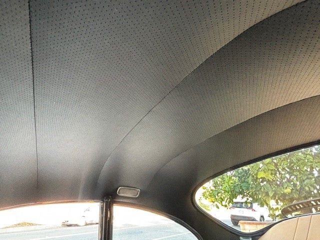 Porsche-356c-1965-Black-Black-and-Tan-24