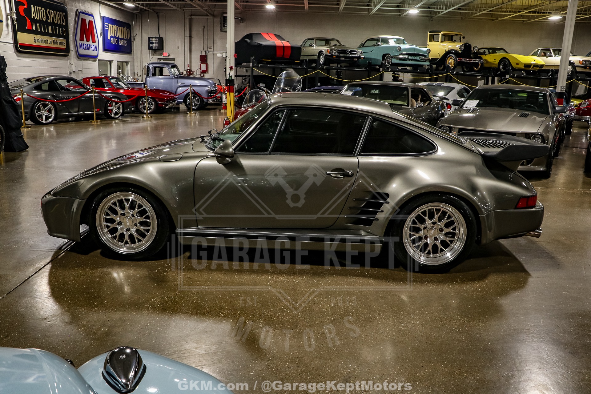 Porsche-911-1983-Gray-Brown-32